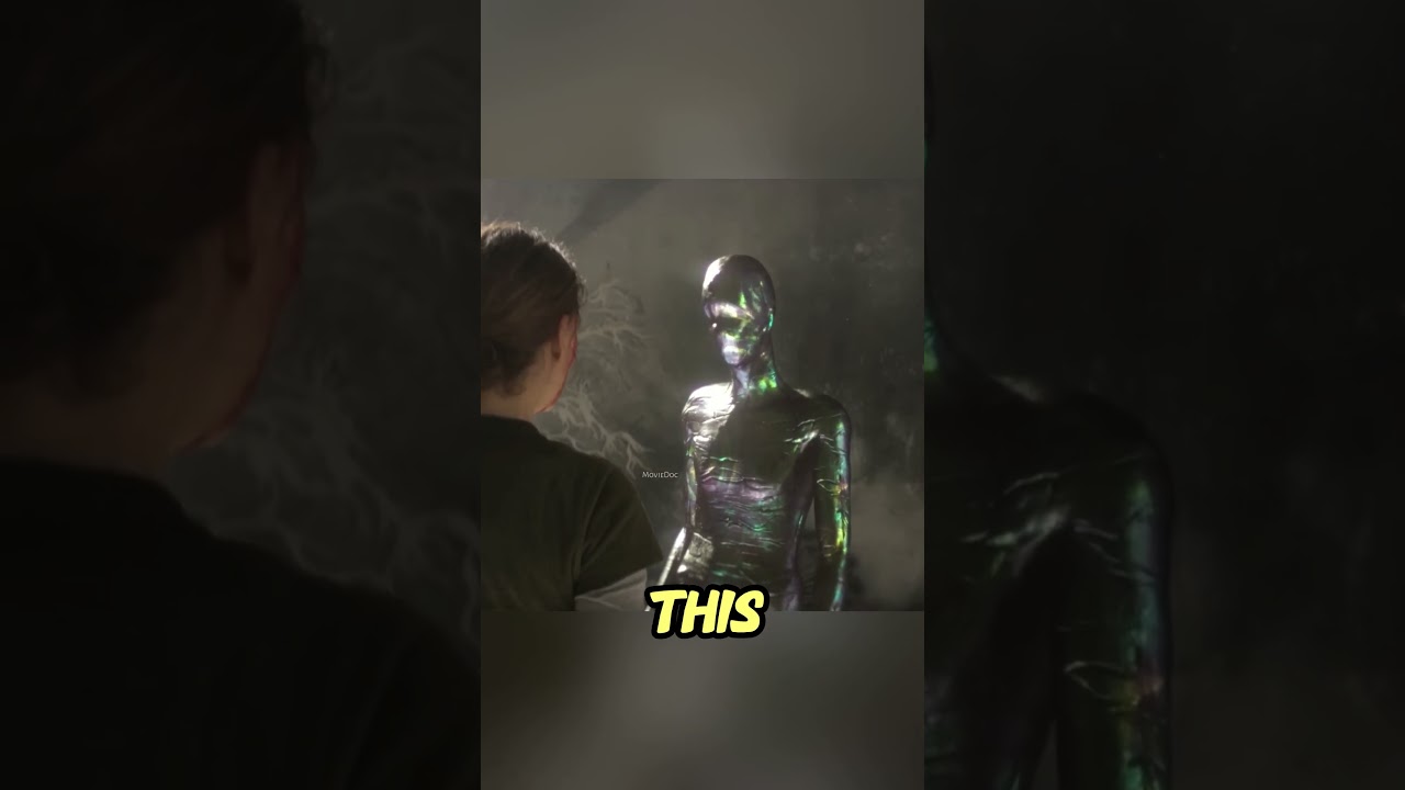 WHY IS THIS ALIEN IMITATING THIS WOMAN?😱 #shorts #viral #movie