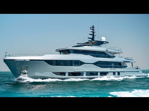 $18 Million Superyacht Tour : Majesty 120