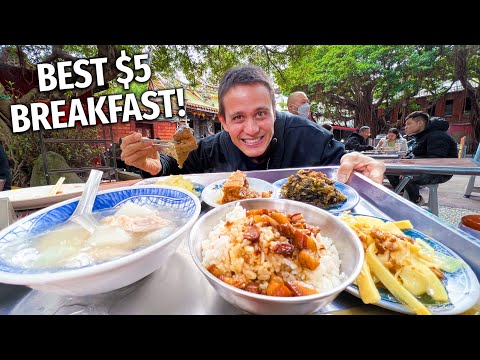 8 AM Taiwanese Street Food Tour!! 🇹🇼 BREAKFAST BUFFET + Danzai Noodles in Taiwan!!