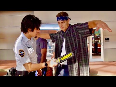 Cholo Goes to Universal Studios