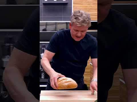 Gordon Ramsay Turns a Full English Breakfast into a Sandwich ?!?